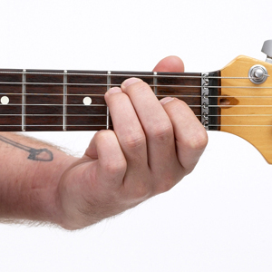 e guitar chord finger position